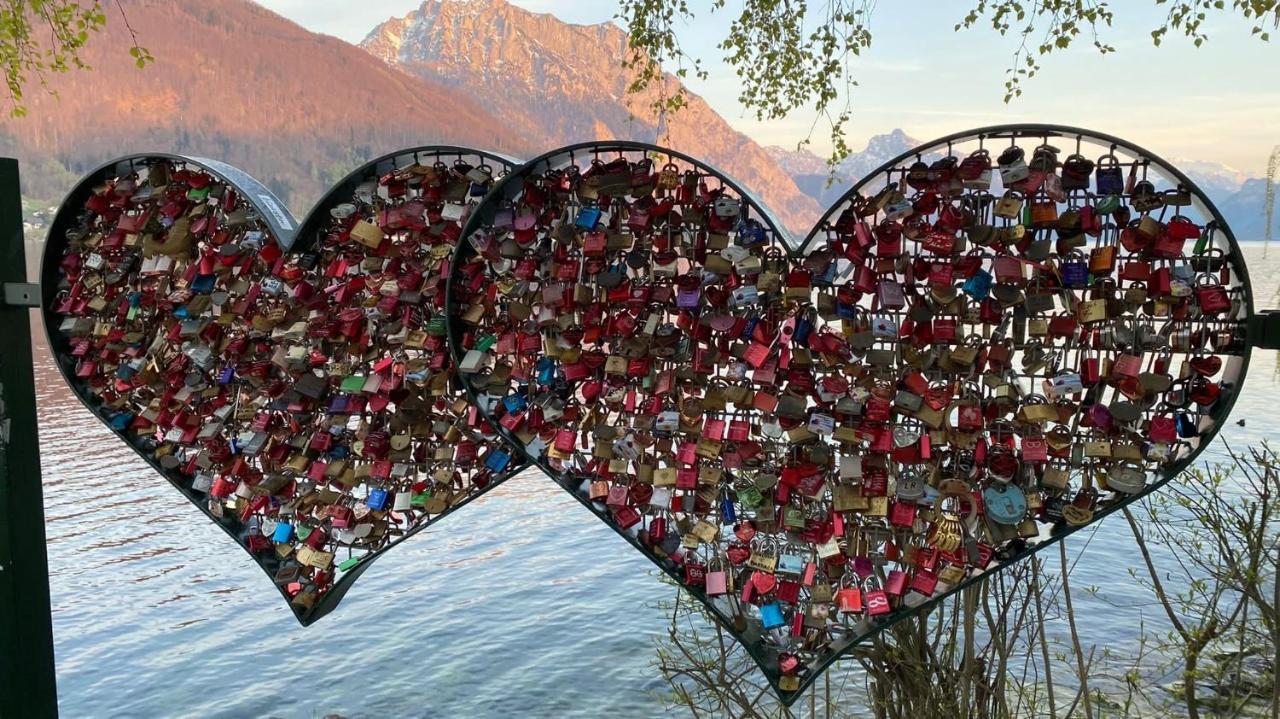Ferienhaeuschen Am Traunsee Mit Tretboot Zur Freien Nutzung Am Badeplatz 阿尔特穆斯特 外观 照片